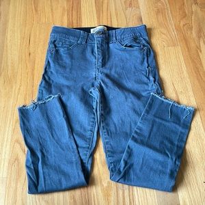 Democracy Skinny Jeans NWOT